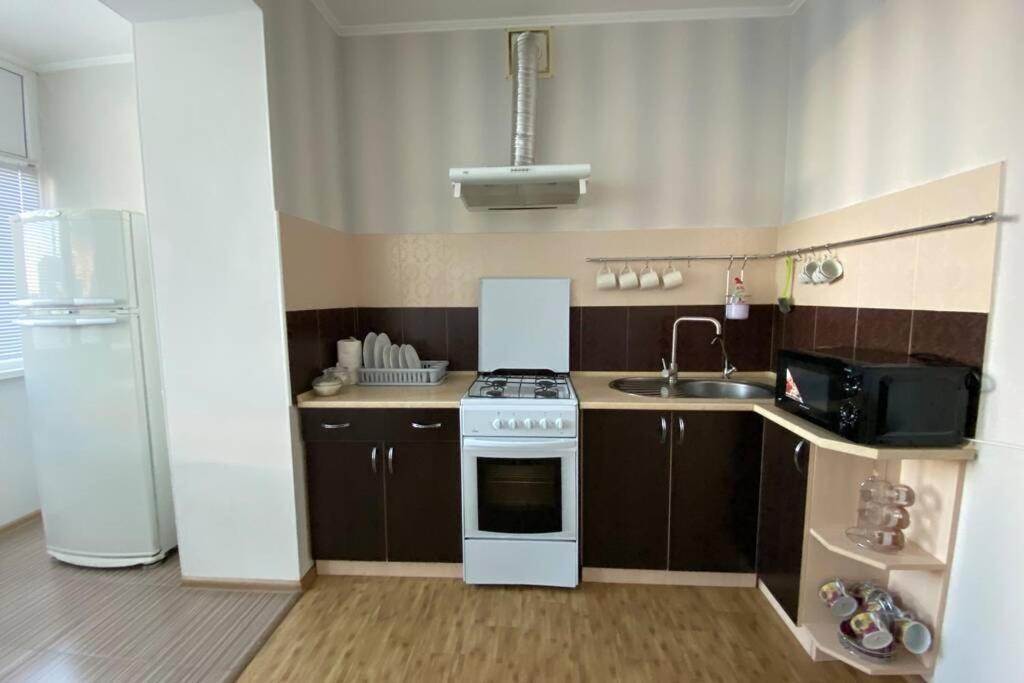 Podillia Modern Apartment Vinnytsia Exterior photo